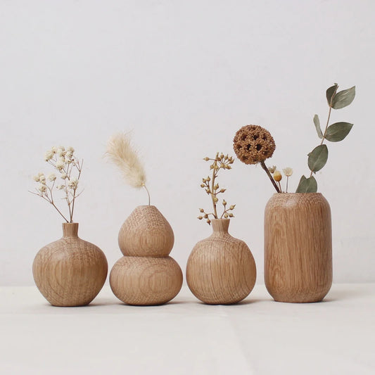 Désiré Handcrafted Solid Wood Mini Vase for Exquisite Dry Flower Arrangements!